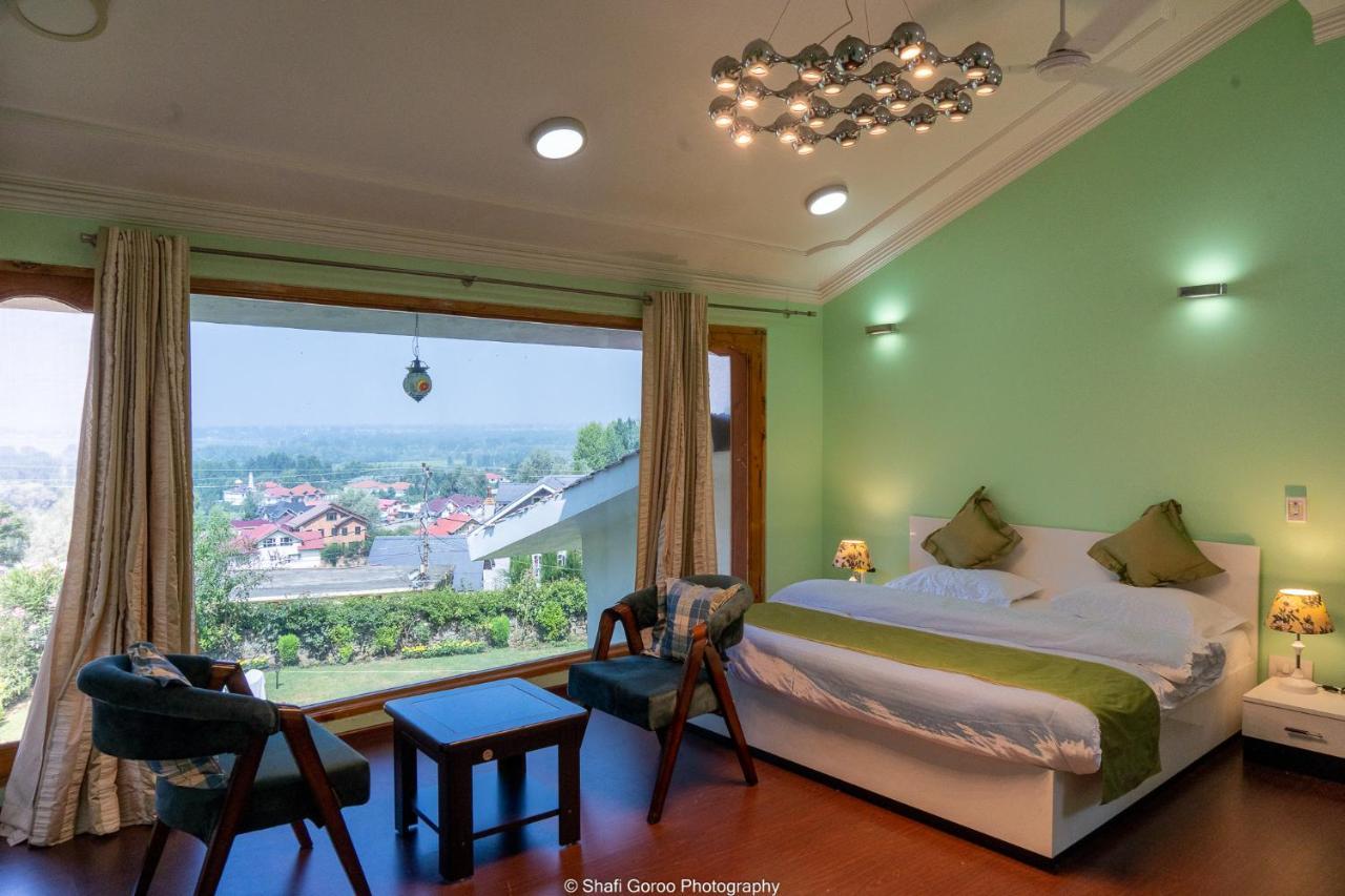 Orania Hotel Srīnagar Eksteriør billede